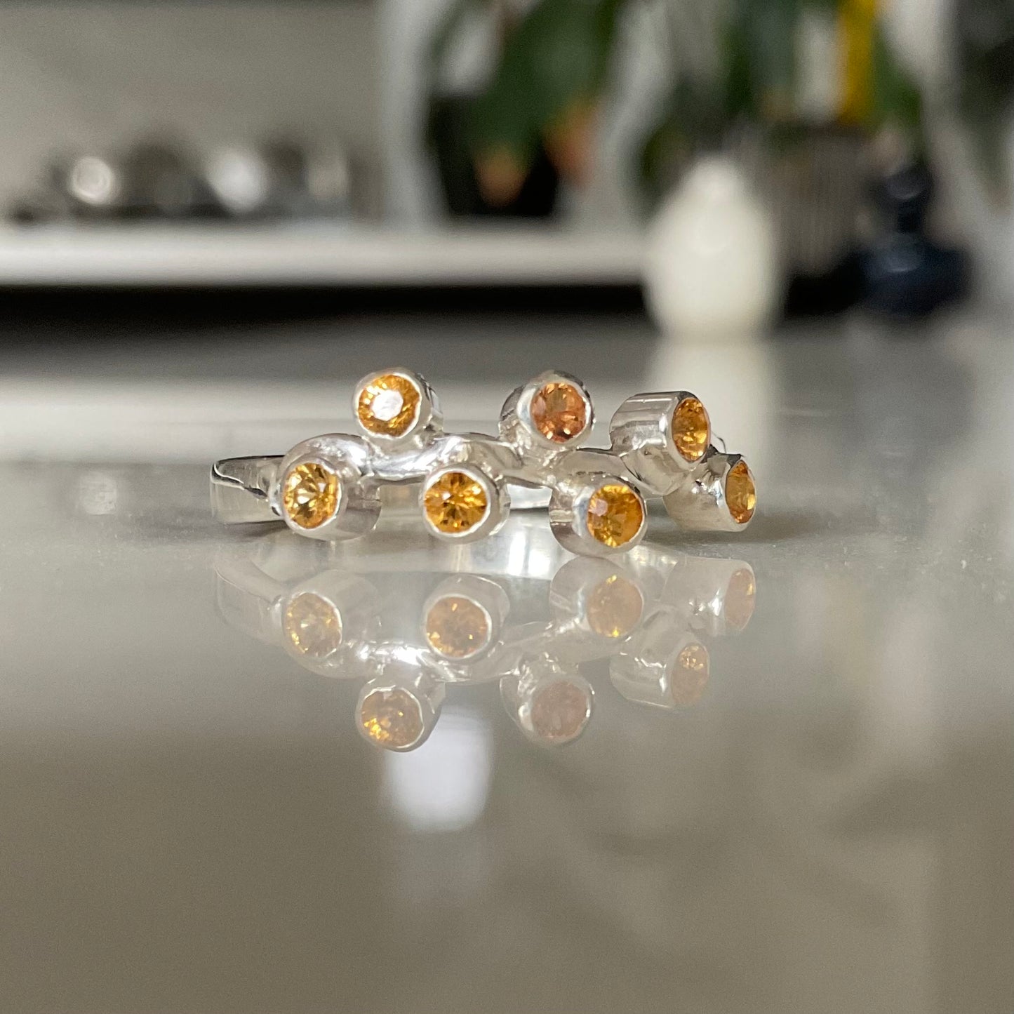 Berry ring | Sapphire ring band