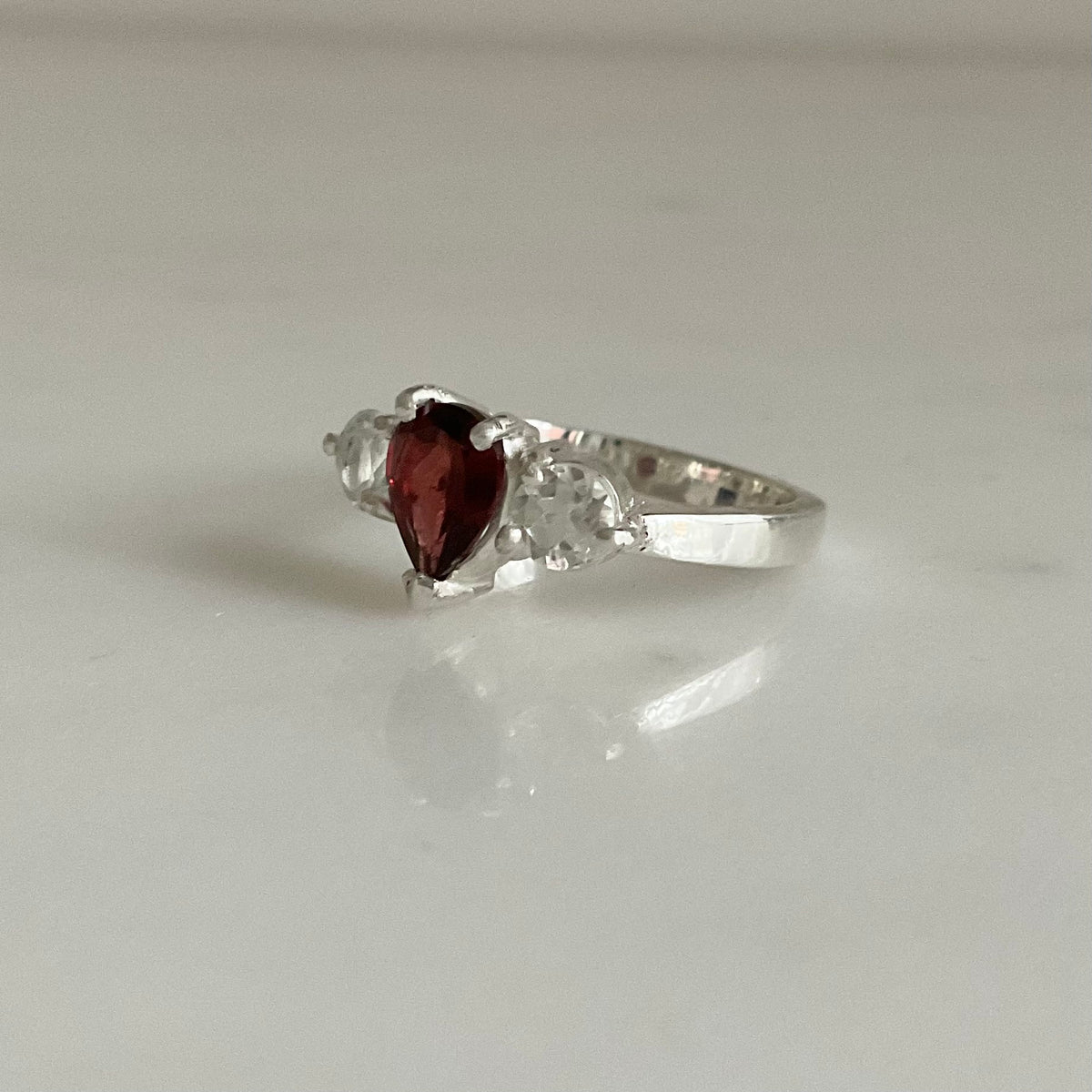 Elizabeth Ring | Red Garnet & White Topaz Size P