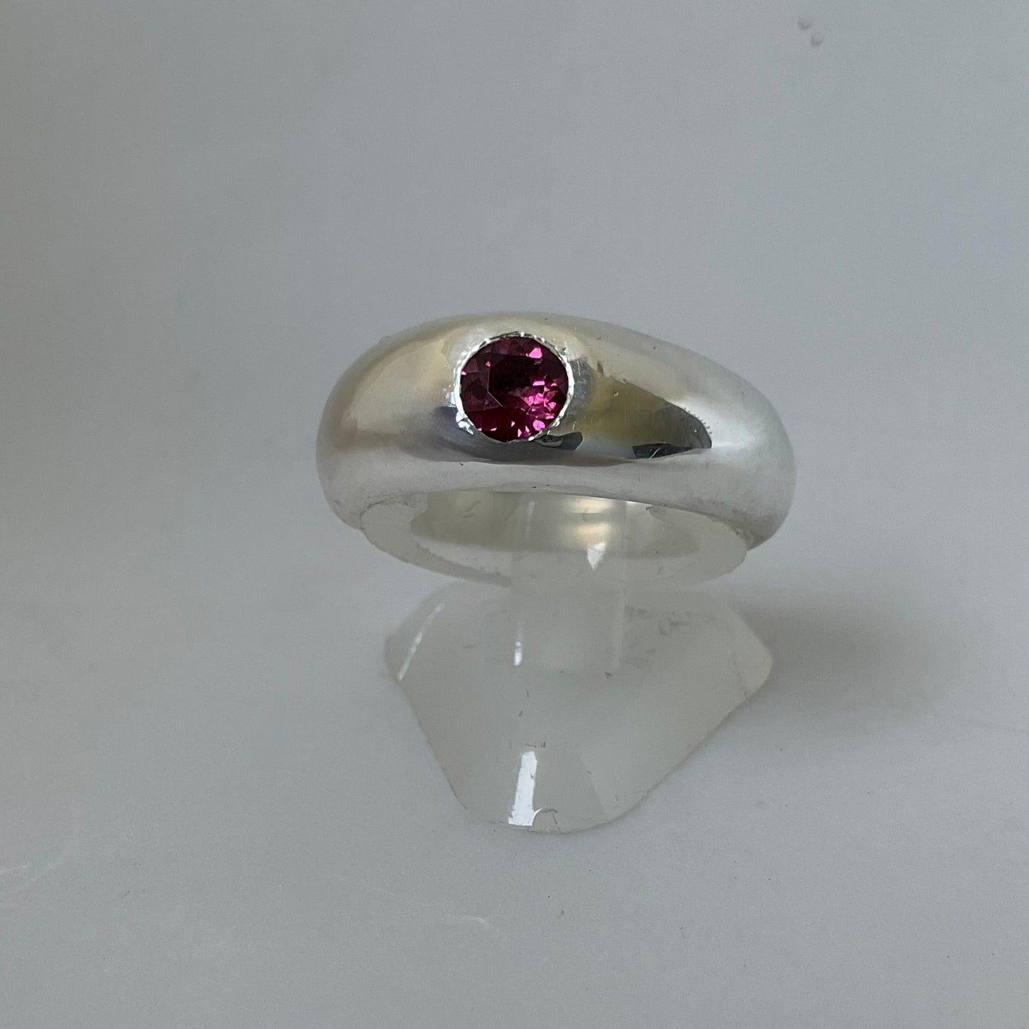 Passion Ring | Pink garnet Size O