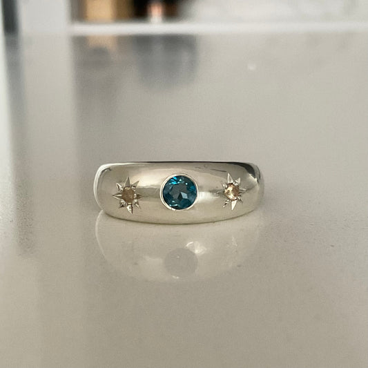 Astro ring | London blue topaz Size Q