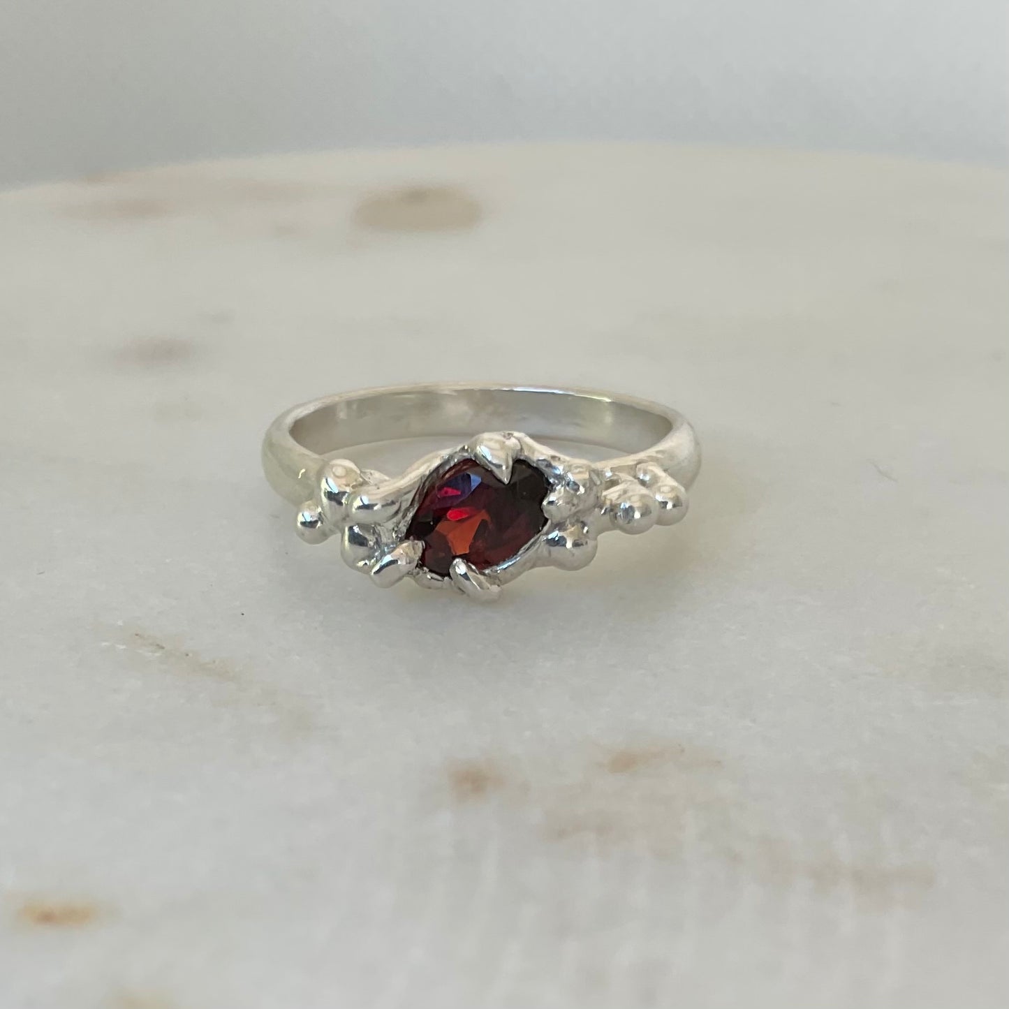 Wild Rose | Garnet molten ring UK/AU Size M